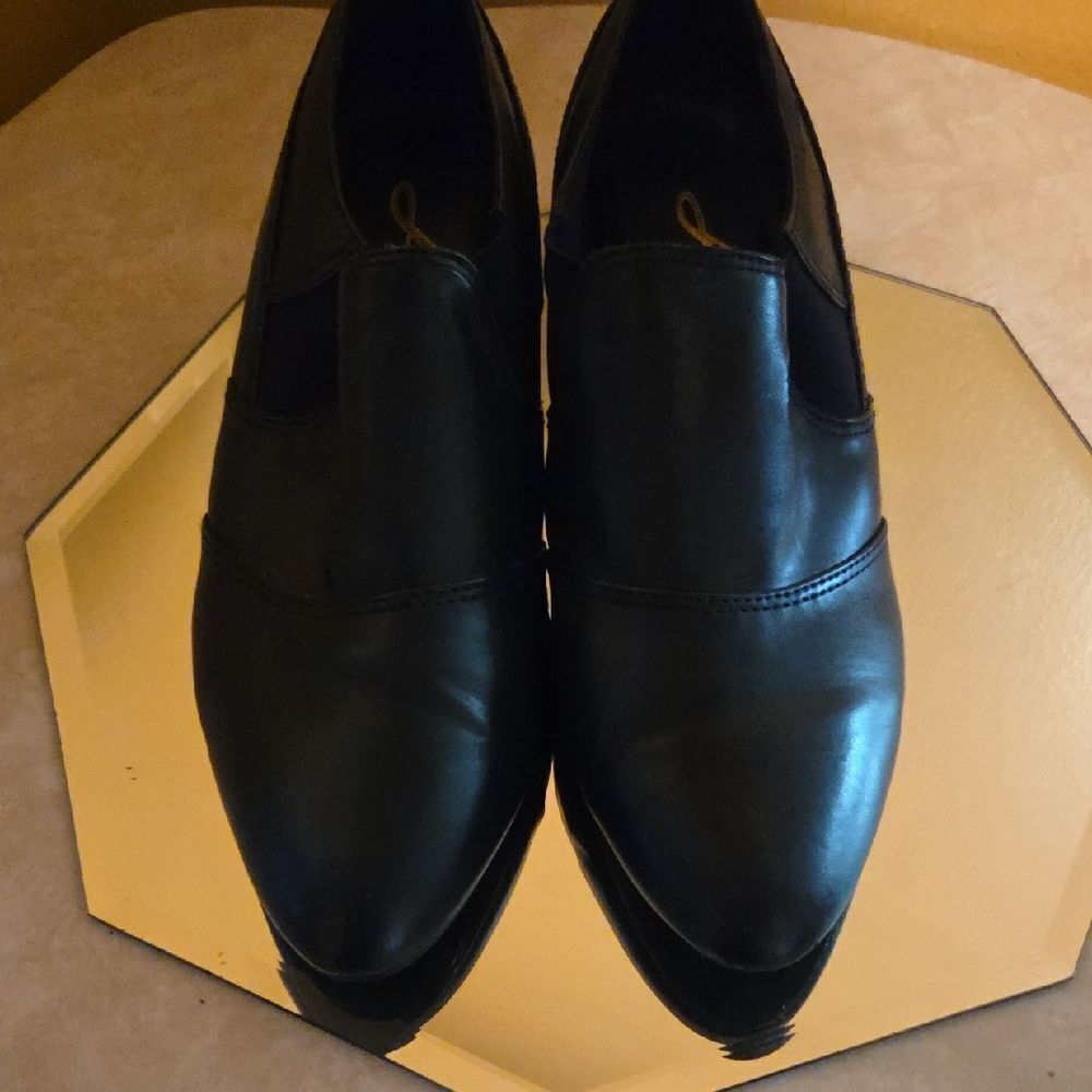 Elegant Black Ankle Booties